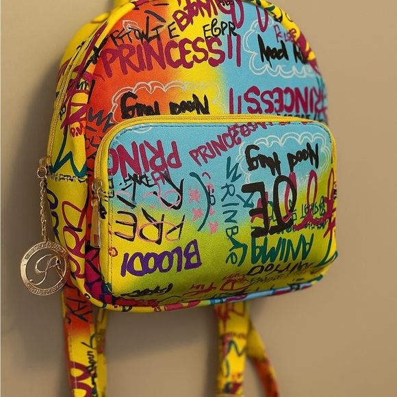 Colorful Graffiti Backpack - Picture 6 of 9